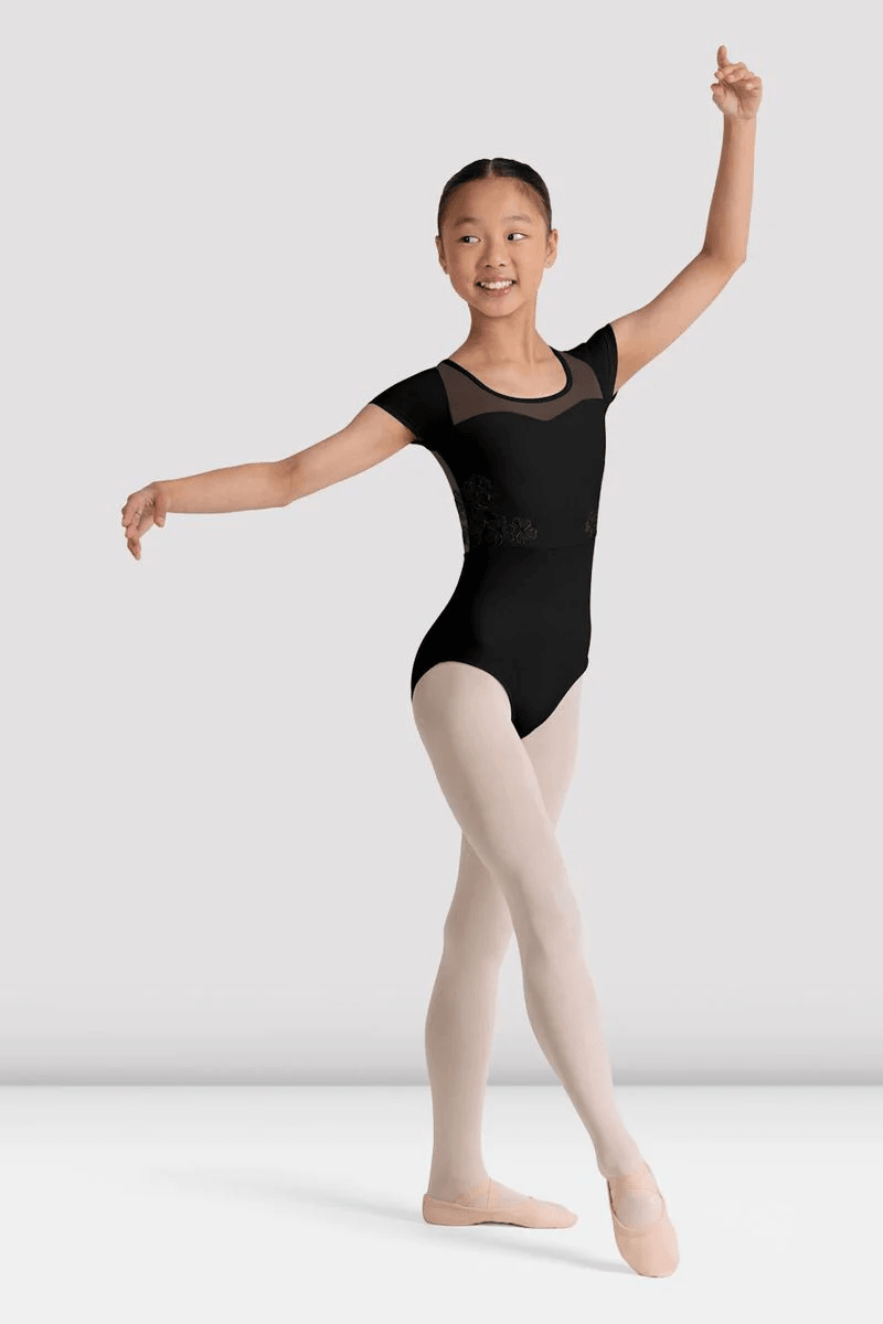 بلوز دخترانه بلچ مدل آستین کلاهی گلدار رنگ مشکی